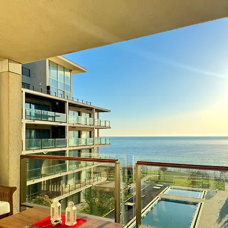 Sea View Penthouse Апартамент Обзор